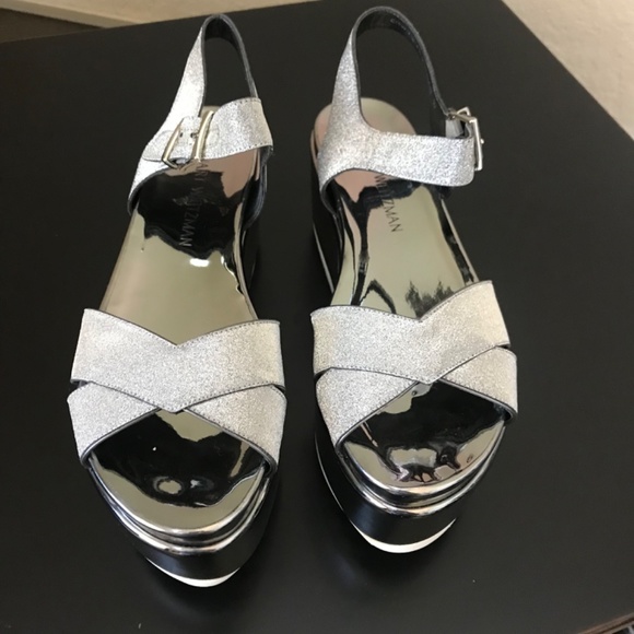 Stuart Weitzman Crosspath Pewter Glitterati  Platform Sandals .NWT.  Size 7N - Picture 2 of 9
